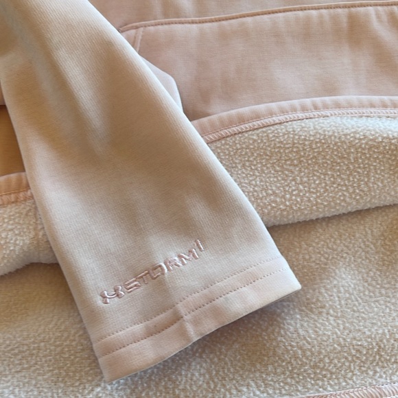 Under Armour Cold Gear Light Pink Hoodie - Size M - Picture 7 of 8